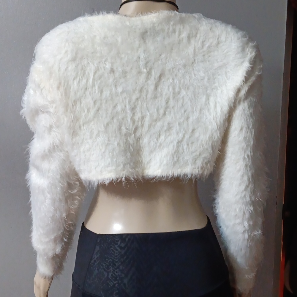 Fuzzy Crop NWOT off white button-up Cardigan - Picture 2 of 5